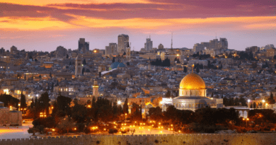 القدس ملتقى الحضارات ومهد الأديان