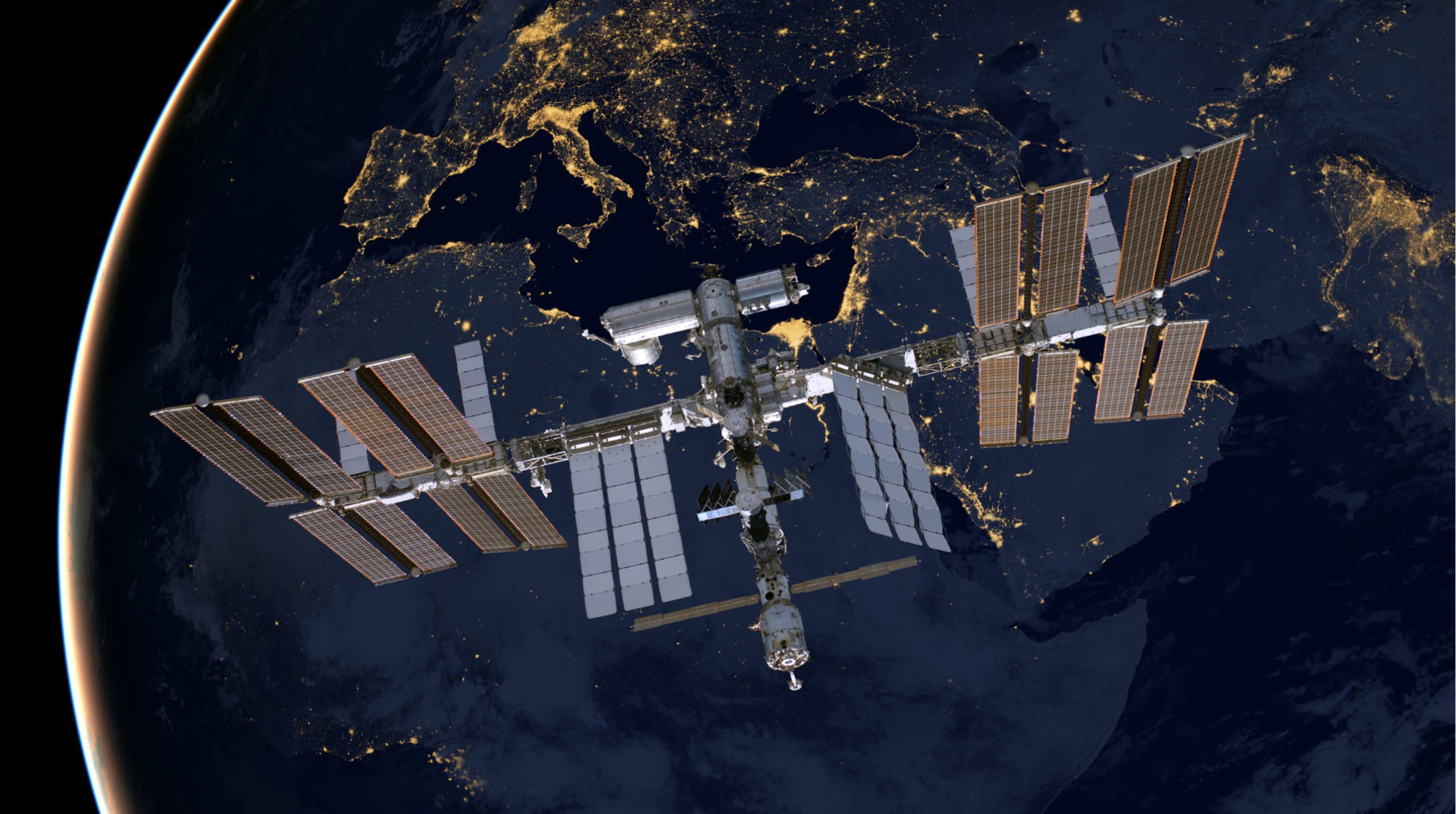 تم تجميع محطة الفضاء الدولية من عدة أقسام